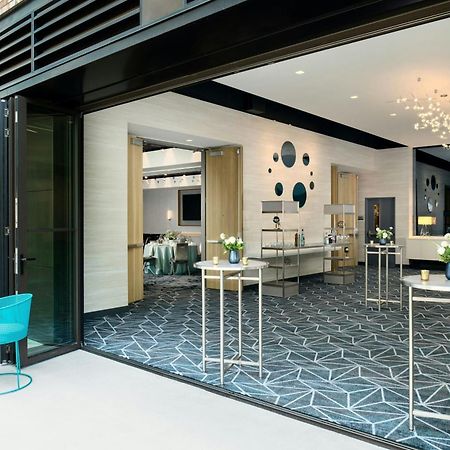 Astra Hotel, Seattle, A Tribute Portfolio Hotel By Marriott Экстерьер фото
